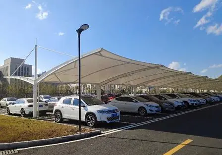 贵州遵义基建采购必看:停车棚选对材质,能省十年维修费